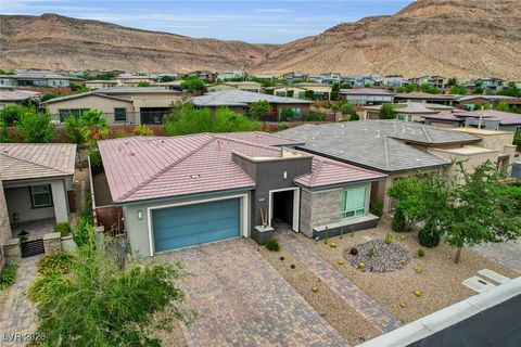 6803 Regency Crest Avenue Las Vegas NV 89148