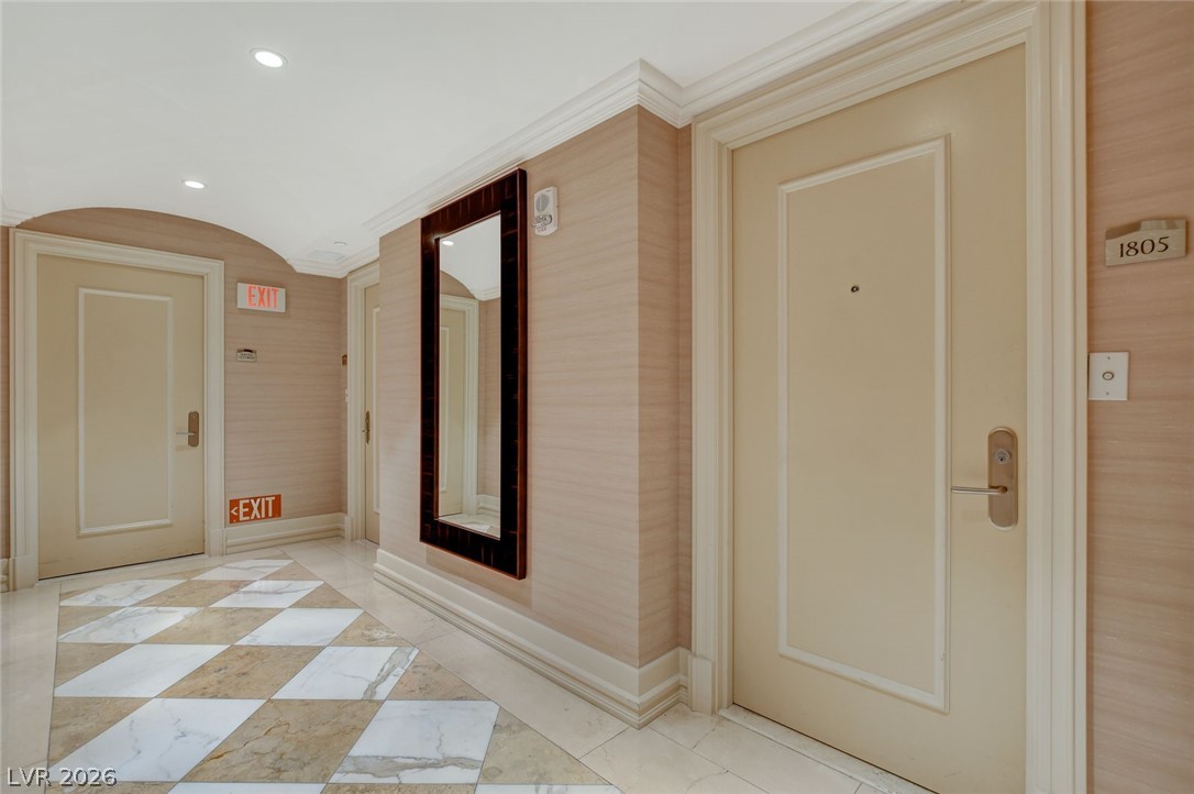 2777 Paradise Road 1805