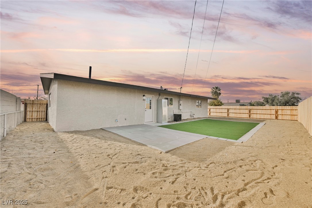 Properties 1 616 Bowman Avenue