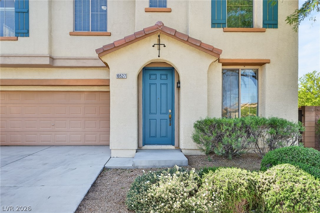 10527 Peach Creek Street