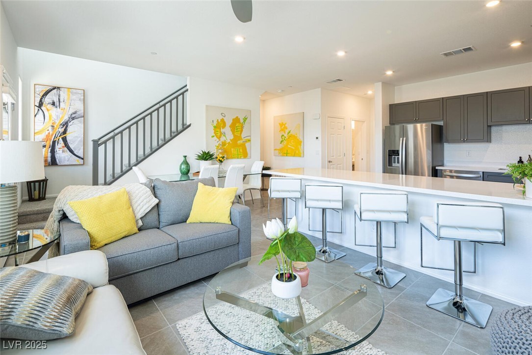 Las Vegas, Nevada 89148, United States, 4 Bedrooms Bedrooms, ,4 BathroomsBathrooms,Residential,Active,81042