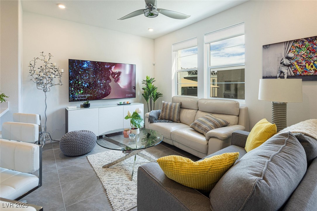 Las Vegas, Nevada 89148, United States, 4 Bedrooms Bedrooms, ,4 BathroomsBathrooms,Residential,Active,81042