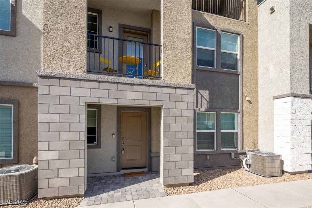 Las Vegas, Nevada 89148, United States, 4 Bedrooms Bedrooms, ,4 BathroomsBathrooms,Residential,Active,81042