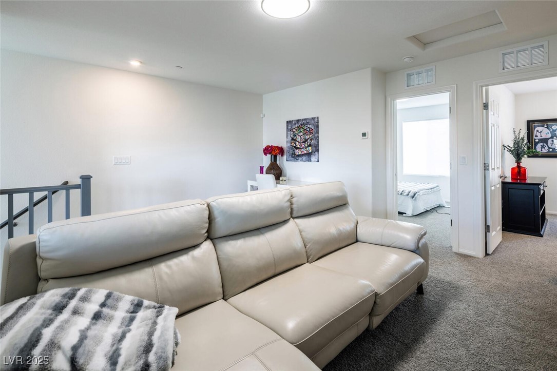 Las Vegas, Nevada 89148, United States, 4 Bedrooms Bedrooms, ,4 BathroomsBathrooms,Residential,Active,81042