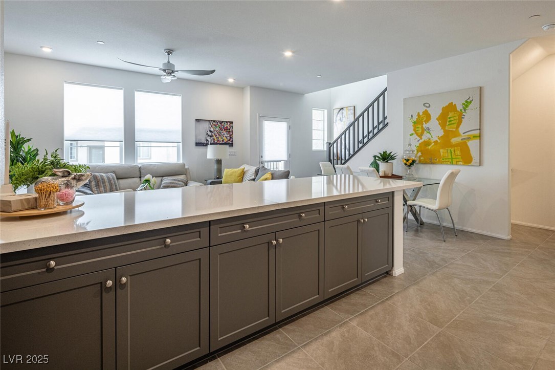 Las Vegas, Nevada 89148, United States, 4 Bedrooms Bedrooms, ,4 BathroomsBathrooms,Residential,Active,81042