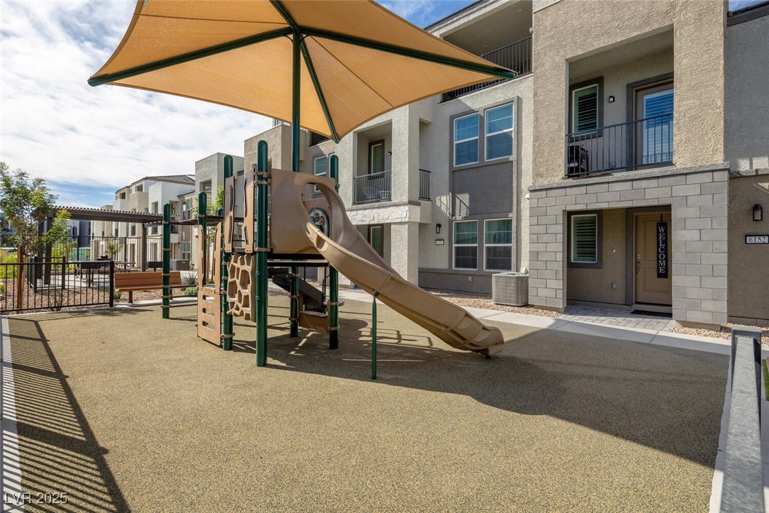 Las Vegas, Nevada 89148, United States, 4 Bedrooms Bedrooms, ,4 BathroomsBathrooms,Residential,Active,81042