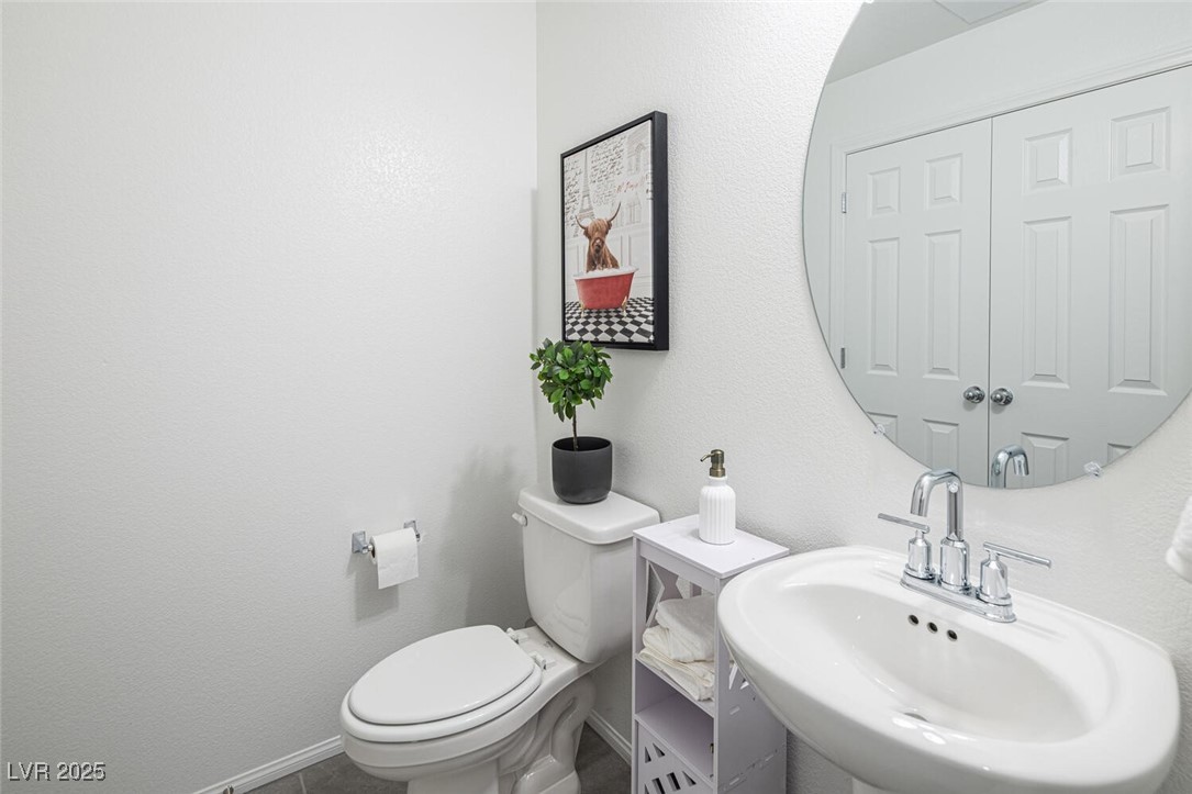 Las Vegas, Nevada 89148, United States, 4 Bedrooms Bedrooms, ,4 BathroomsBathrooms,Residential,Active,81042