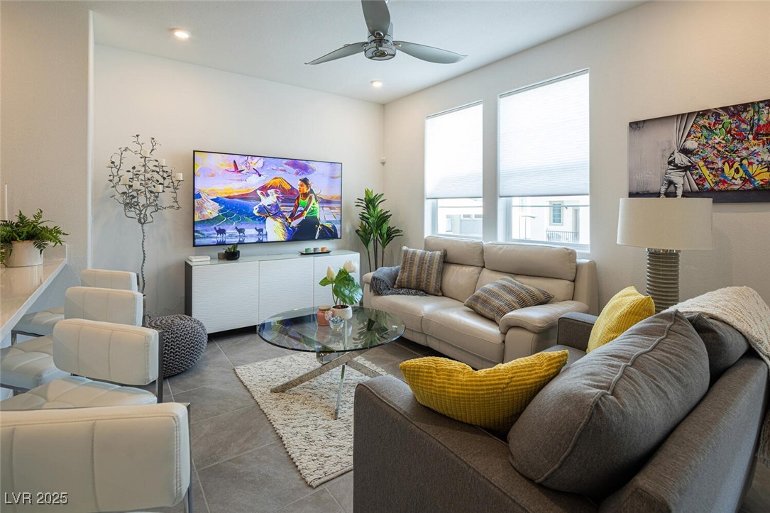 Las Vegas, Nevada 89148, United States, 4 Bedrooms Bedrooms, ,4 BathroomsBathrooms,Residential,Active,81042