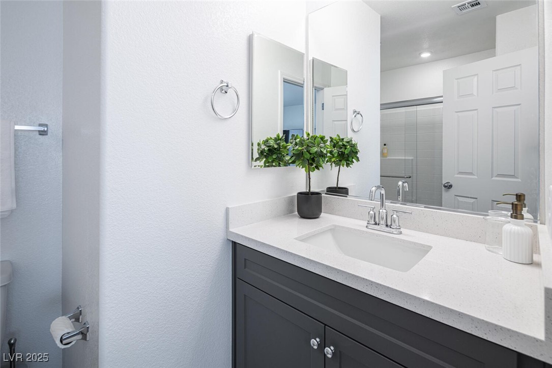 Las Vegas, Nevada 89148, United States, 4 Bedrooms Bedrooms, ,4 BathroomsBathrooms,Residential,Active,81042