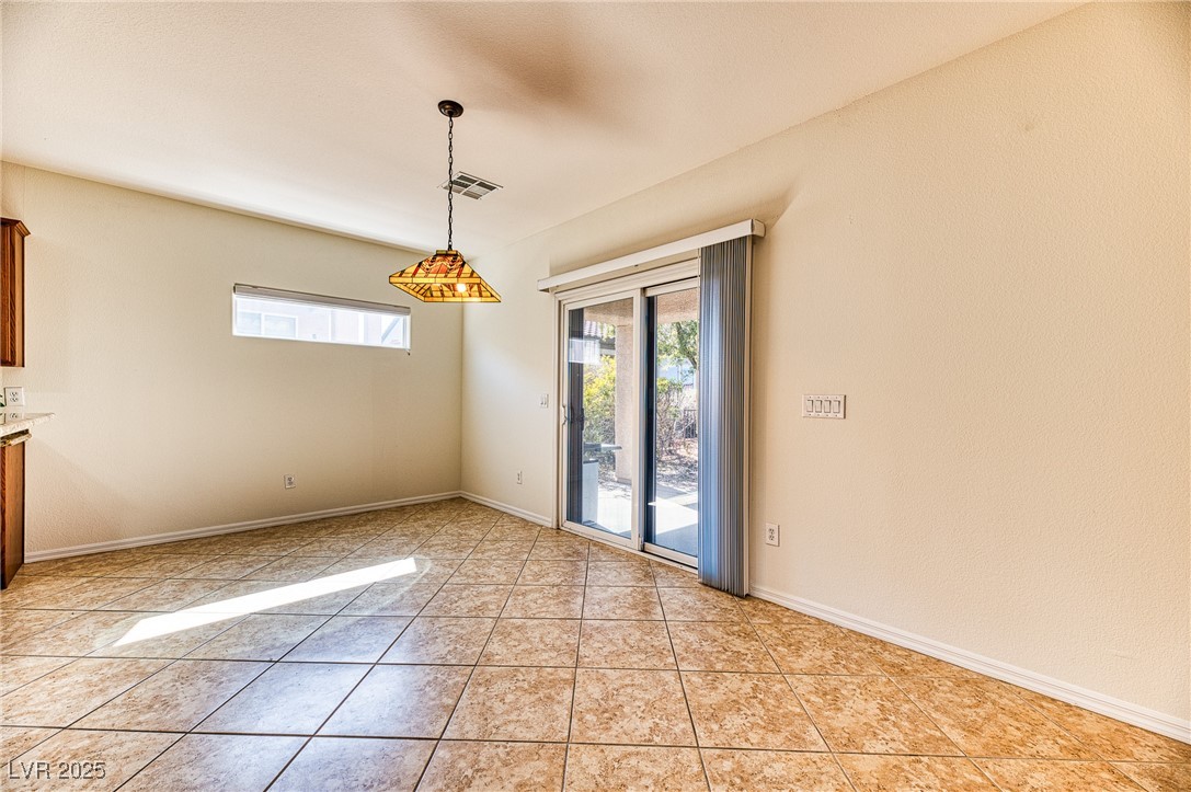 Henderson, Nevada 89052, United States, 2 Bedrooms Bedrooms, ,2 BathroomsBathrooms,Residential,Active,85970