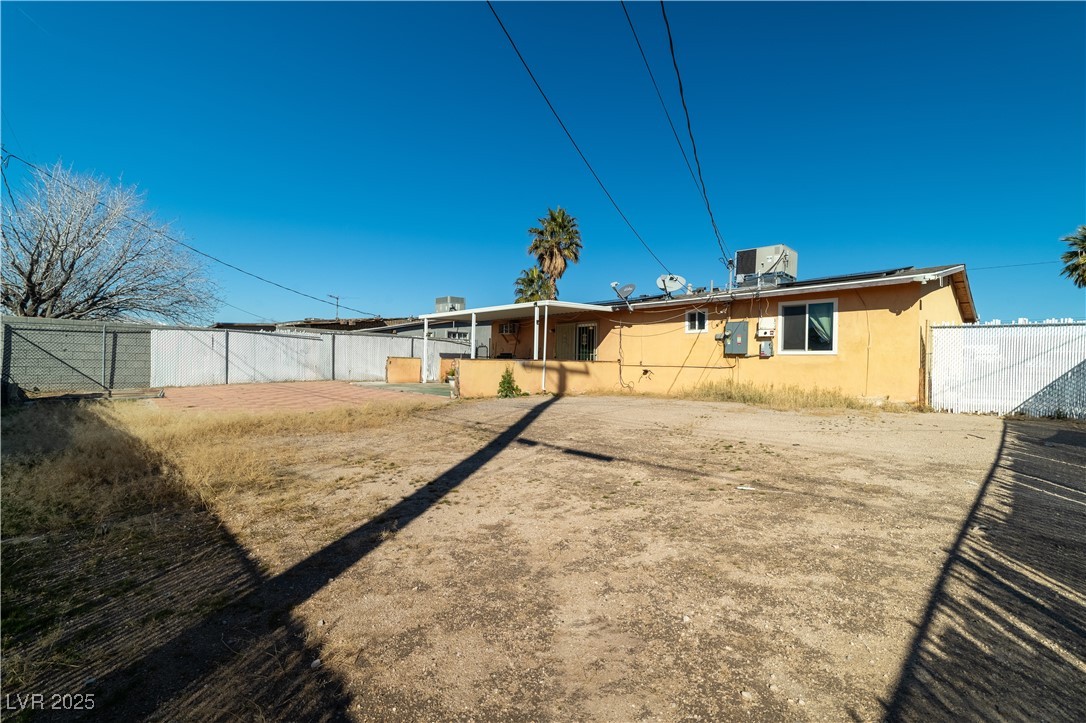 1805 Helen Avenue, North Las Vegas, Nevada image 24