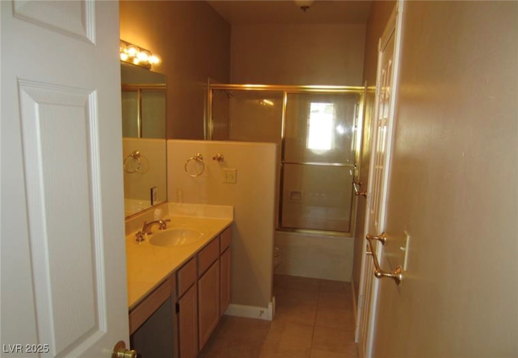 2830 Queens Courtyard Drive, Las Vegas, Nevada image 13