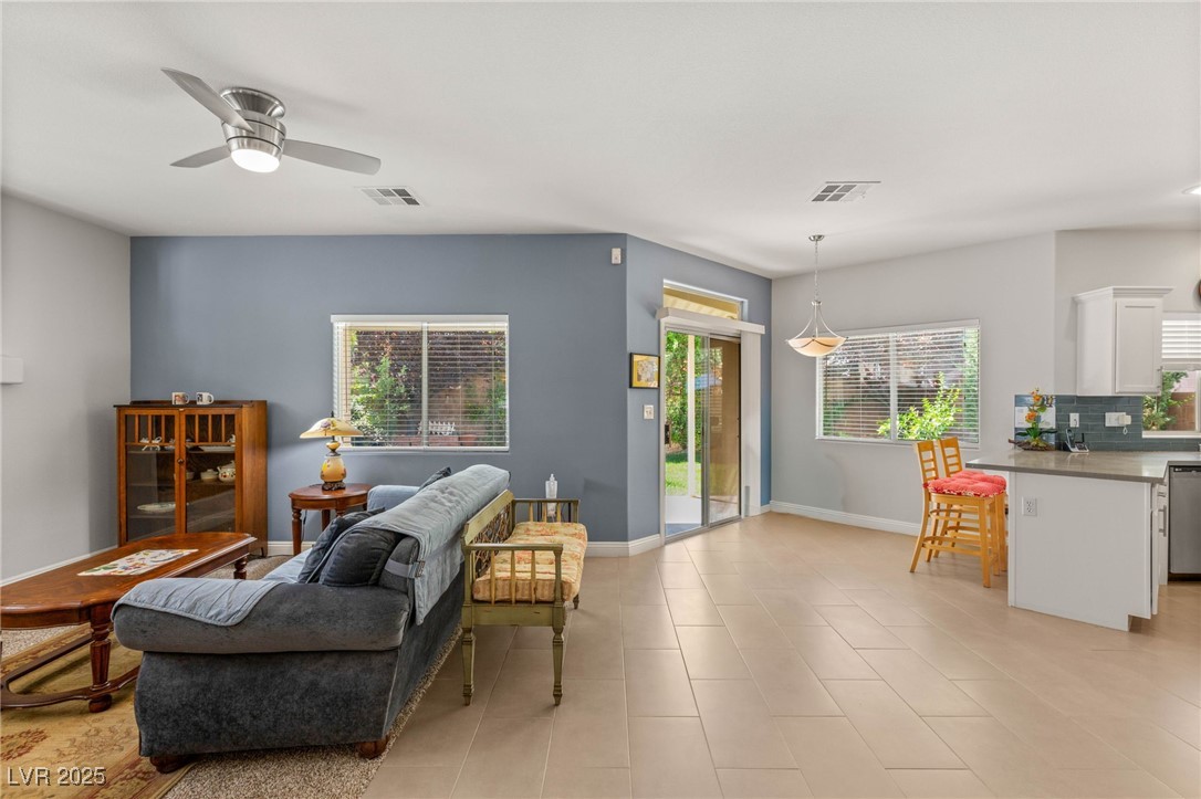 Las Vegas, Nevada 89141, United States, 4 Bedrooms Bedrooms, ,3 BathroomsBathrooms,Residential,Active,219826