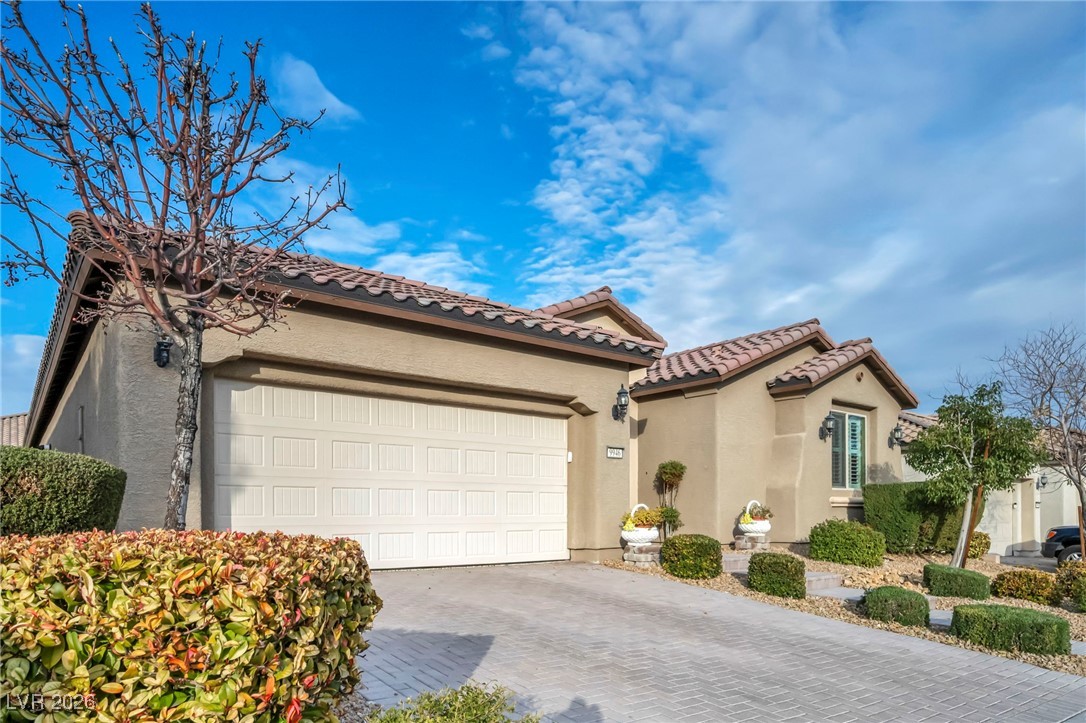 9946 Peaceful Peaks Avenue