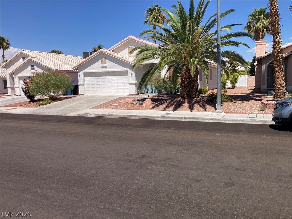 7116 Golden Desert Avenue