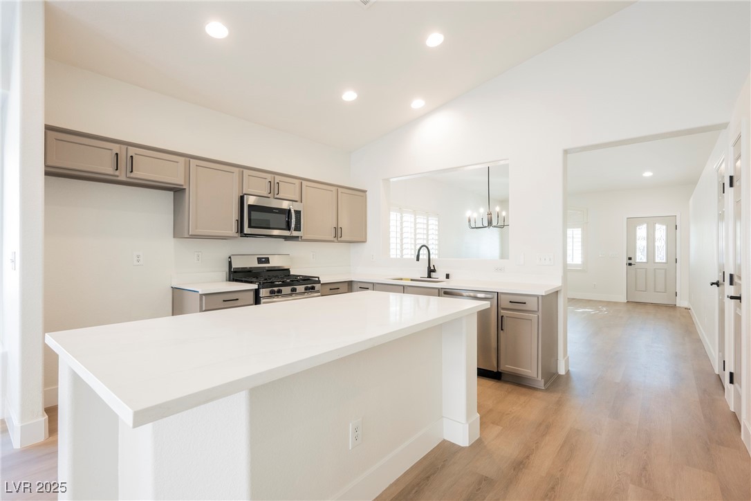 728 Brown Breeches Avenue