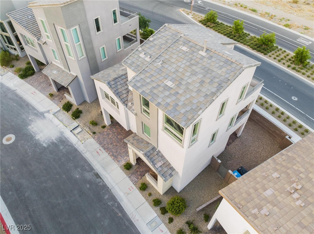 654 Amethyst Point Way