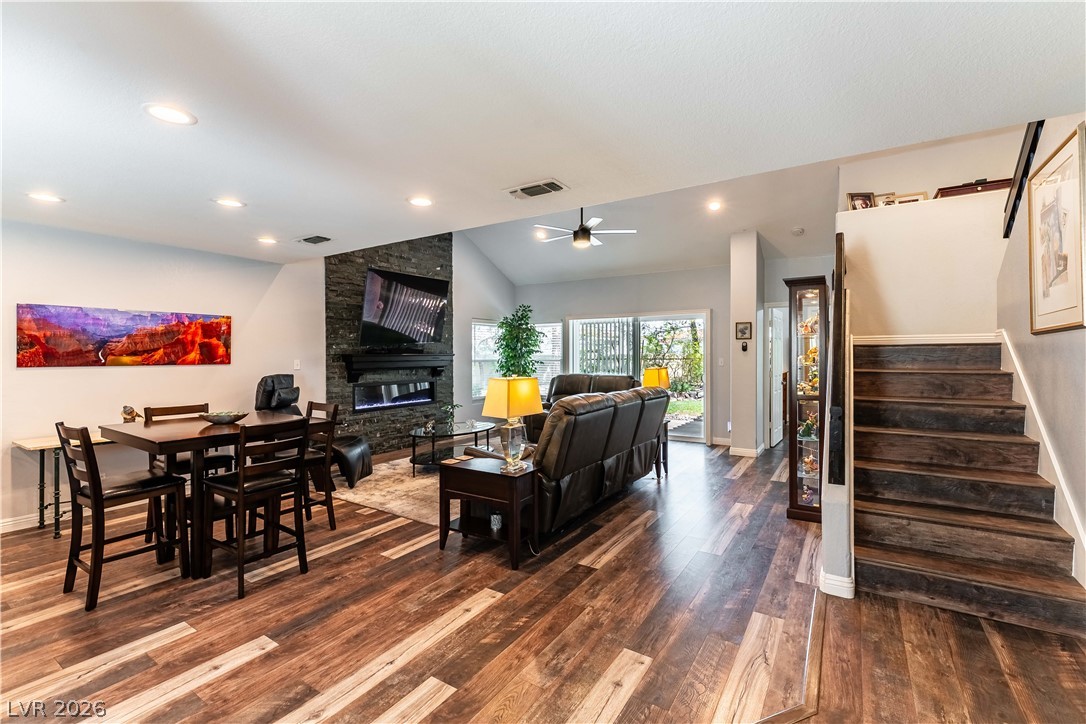 6956 Emerald Springs Lane