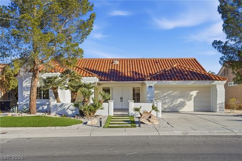 Photo of 2920 Crown Ridge Drive, Las Vegas, NV 89134 (MLS # 2774875)