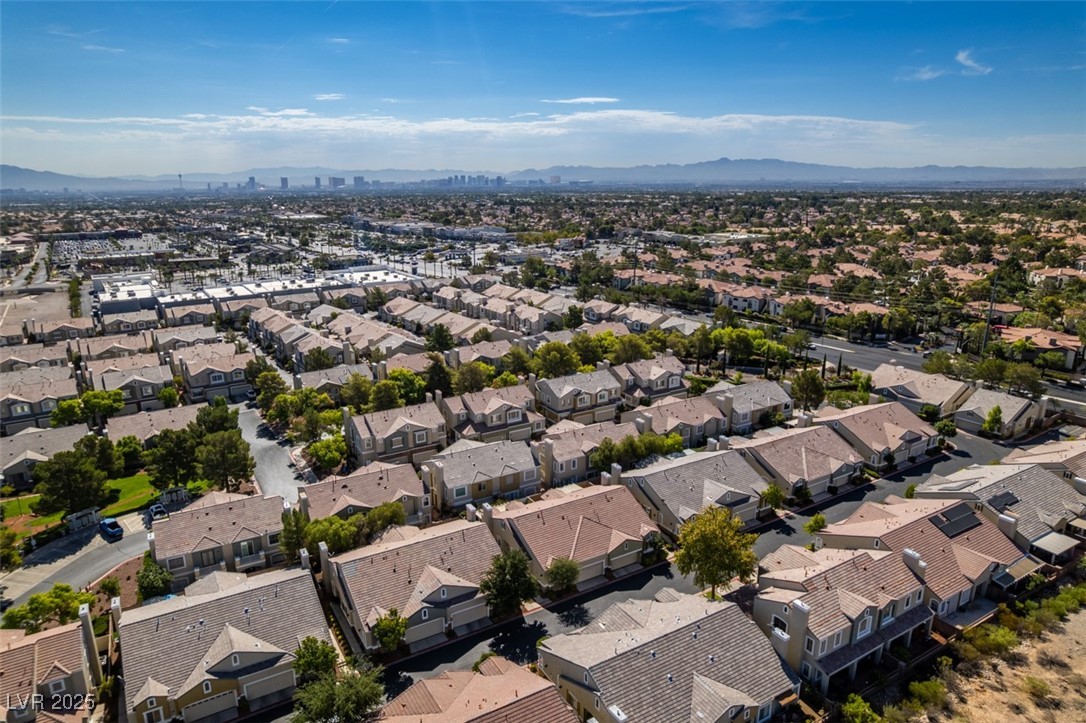 1004 Collingtree Street