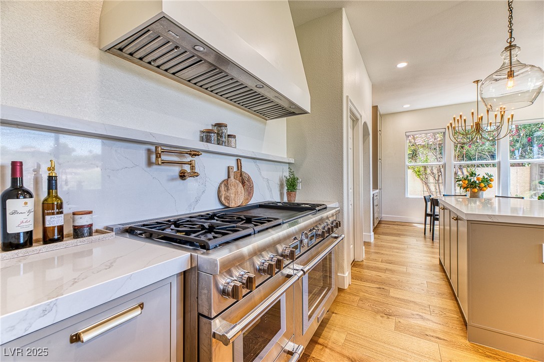 Henderson, Nevada 89052, United States, 5 Bedrooms Bedrooms, ,5 BathroomsBathrooms,Residential,Active,153093