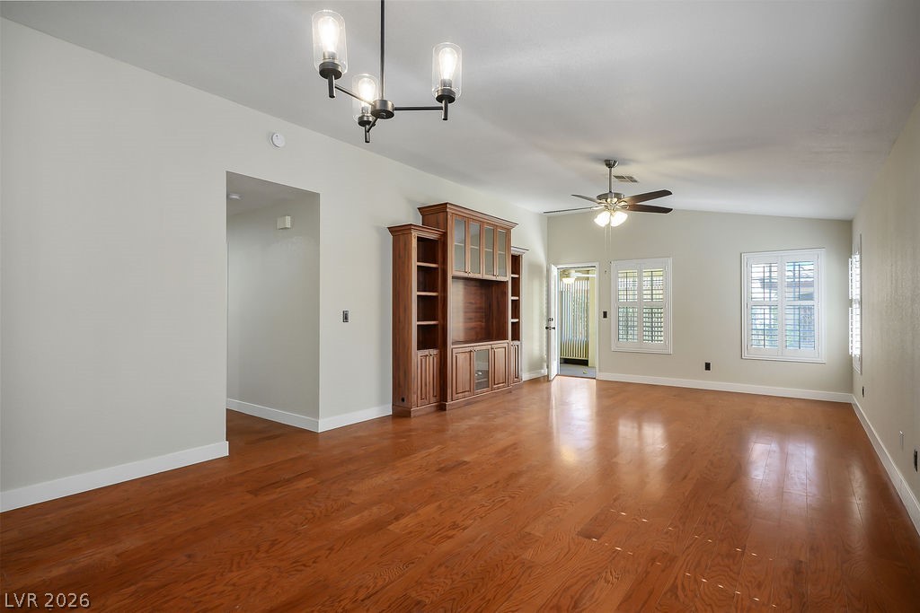 Properties 4 4824 Lawnwood Court