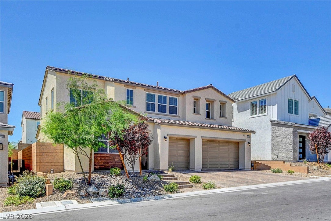10161 Bismarck Palms Avenue