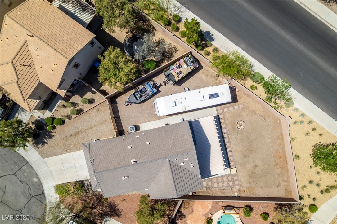 1061 Adams Run Court, Henderson, Nevada image 2