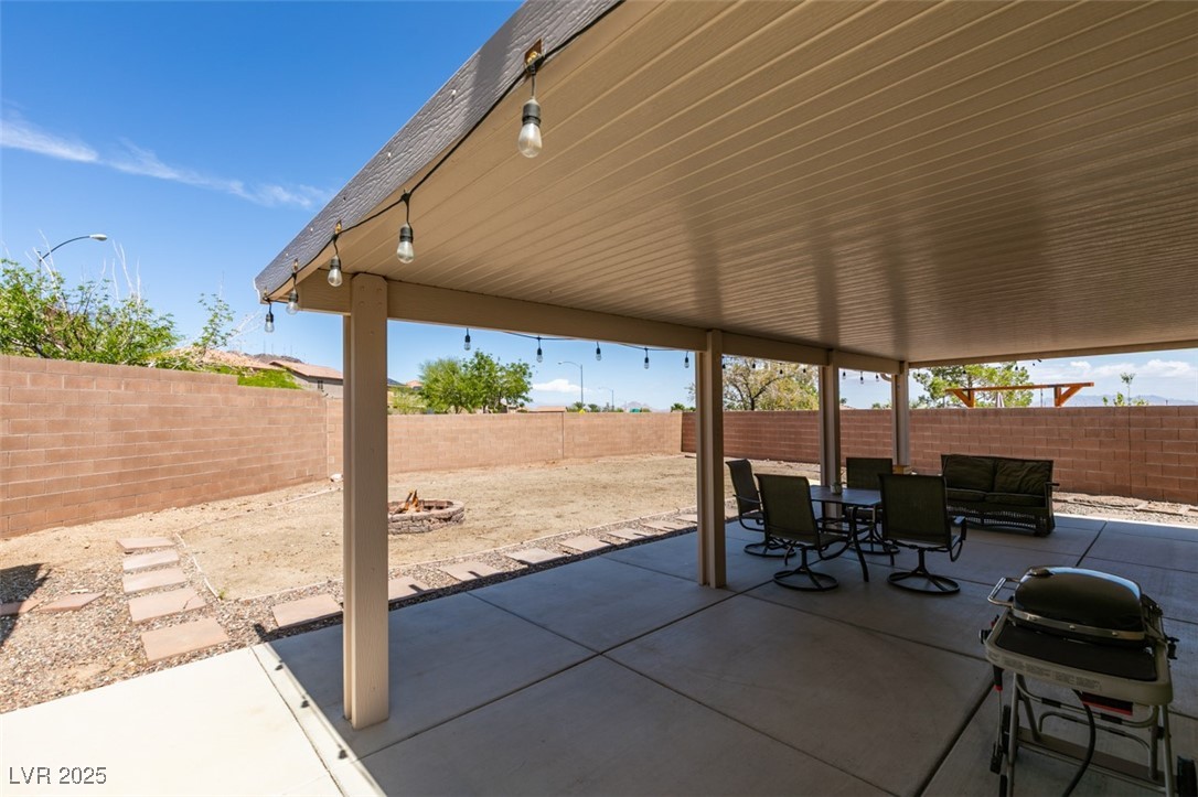 1061 Adams Run Court, Henderson, Nevada image 38