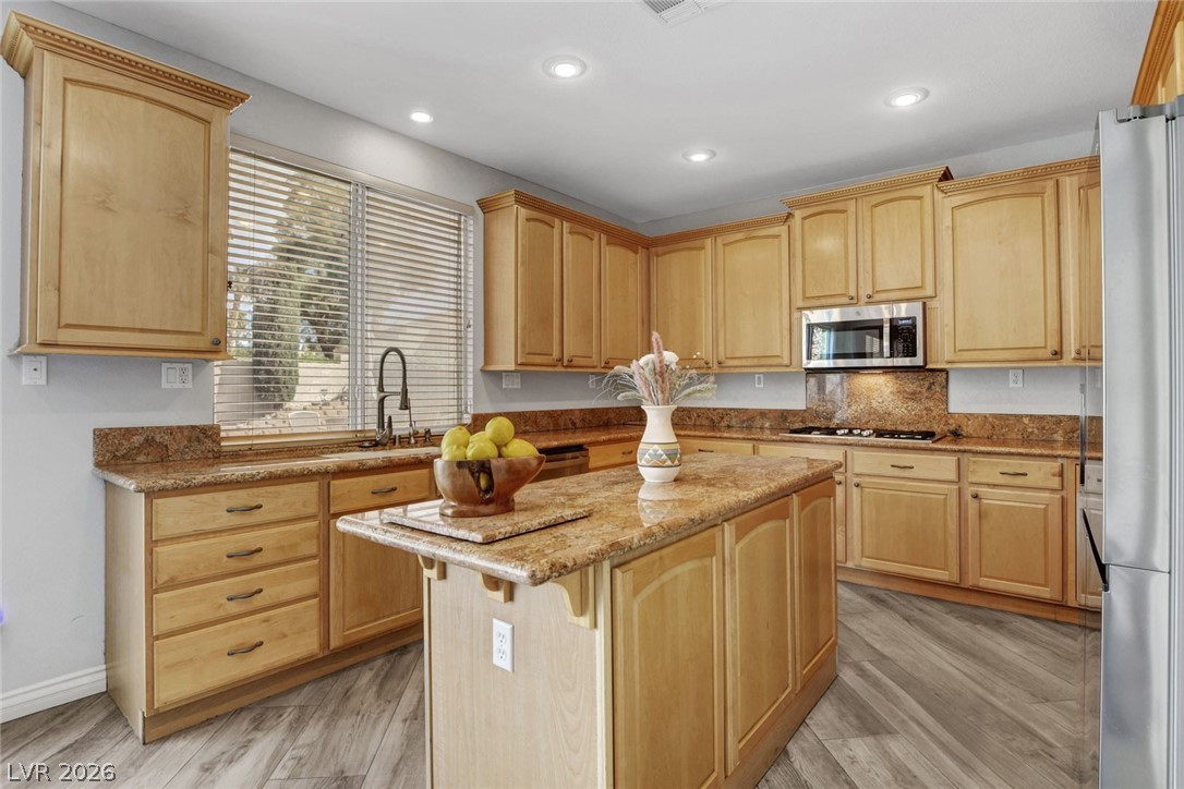 281 Queen Creek Circle