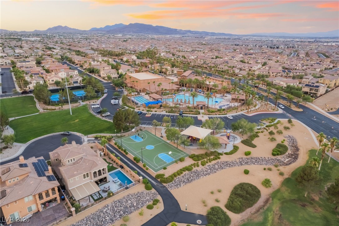 Properties 1 1000 Cetona Court