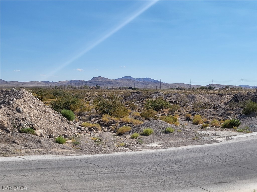 Welpman Way, Henderson, Nevada image 2