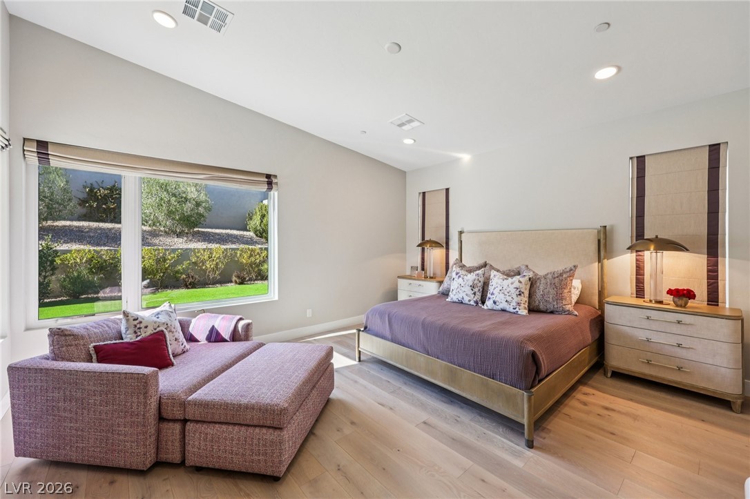 Properties 3 461 Vista Sunset Avenue