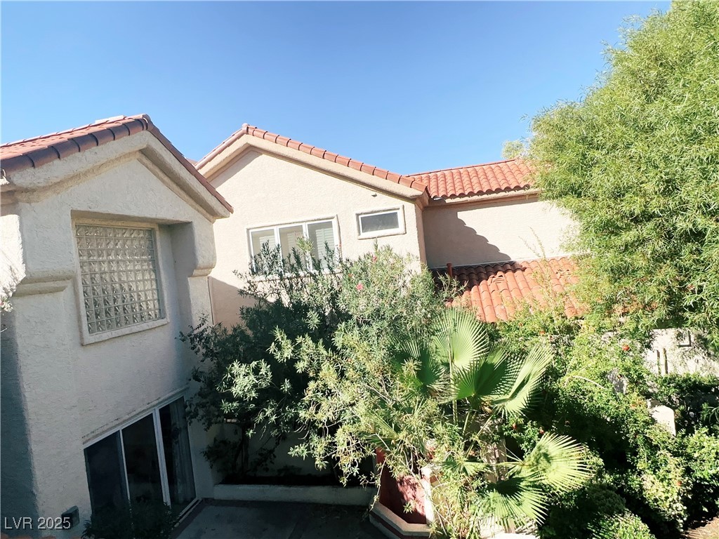 Properties 4 7829 Bermuda Dunes Avenue