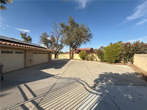 Tiny photo for 2975 Montessouri Street, Las Vegas, NV 89117 (MLS # 2789959)