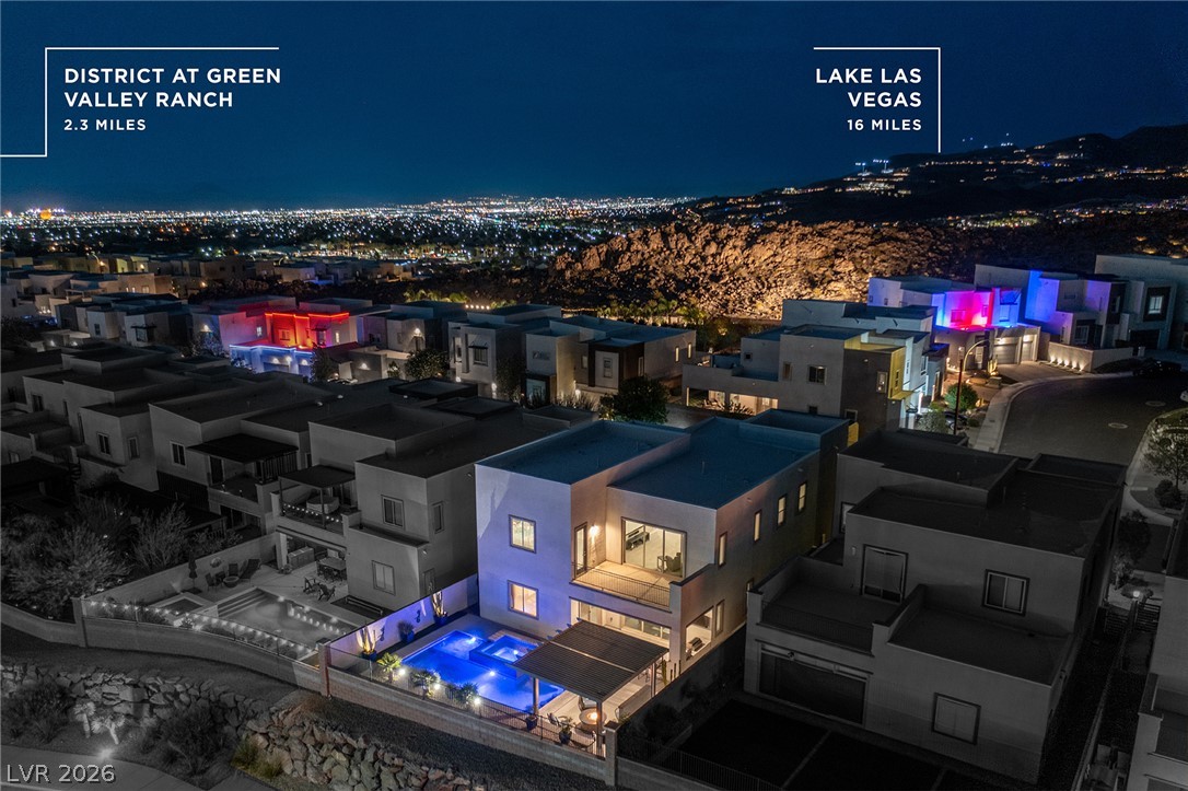 743 Glowing Horizon Street
