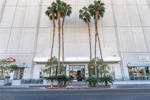 Photo of 900 LAS VEGAS Boulevard #911, Las Vegas, NV 89101 (MLS # 2796079)