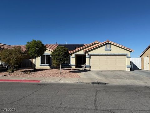 Photo of 1106 Hutch Court, Henderson, NV 89015 (MLS # 2732096)