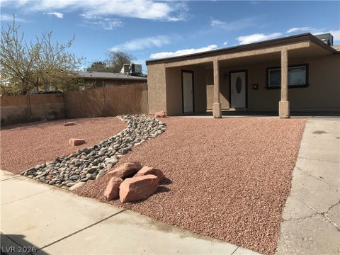 Homes For Sale - 3848 E Cartier Avenue<br/> Clark County, Las Vegas, NV 89115
