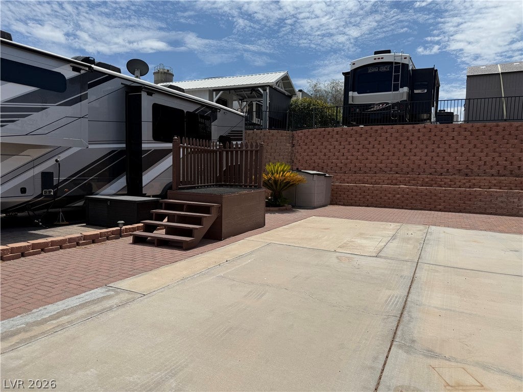 812 Pelican Way