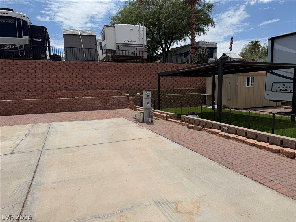 812 Pelican Way