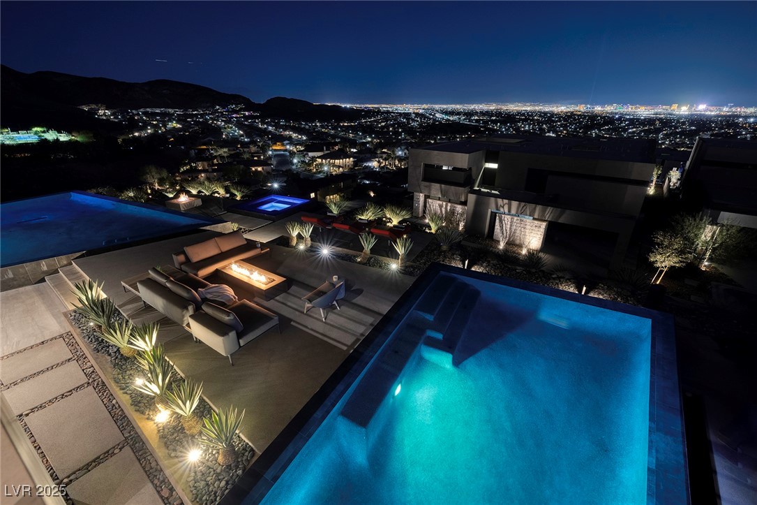 811 Magnum Cliff Court