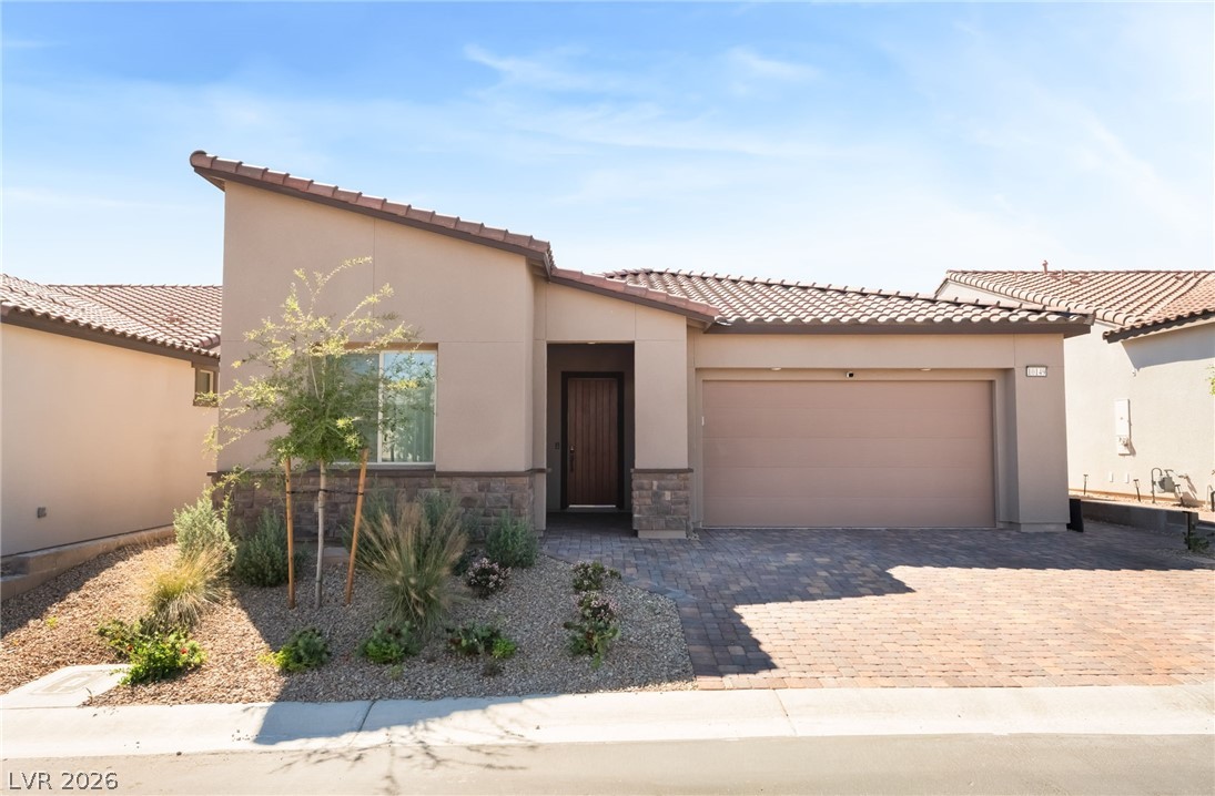 10149 Zeta Tucana Street