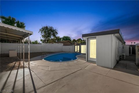 Photo of 4315 Ridgedale Avenue, Las Vegas, NV 89121 (MLS # 2756594)