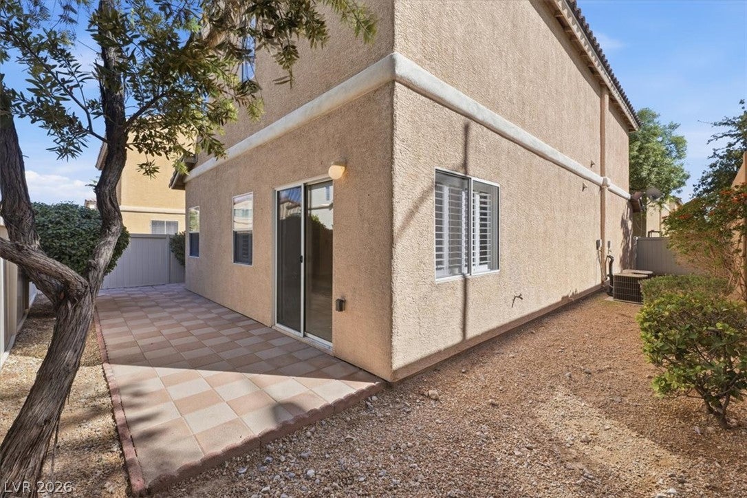 9141 Spoonbill Ridge Place