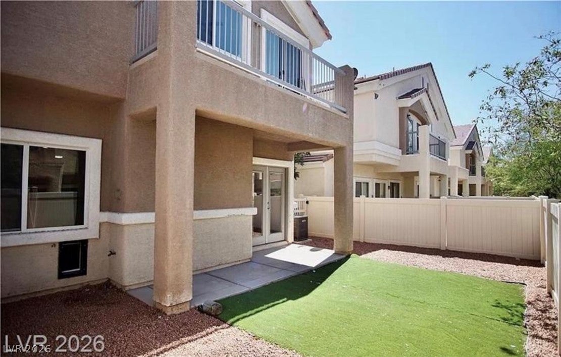 1160 Volcanic Garden Court 103