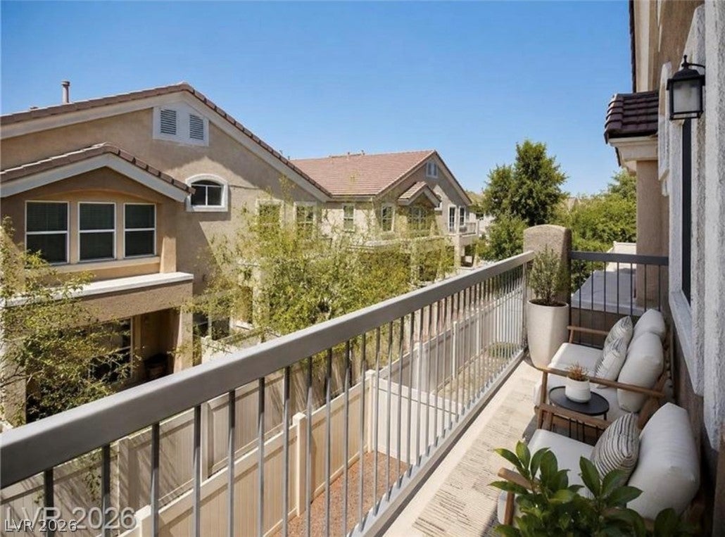 1160 Volcanic Garden Court 103
