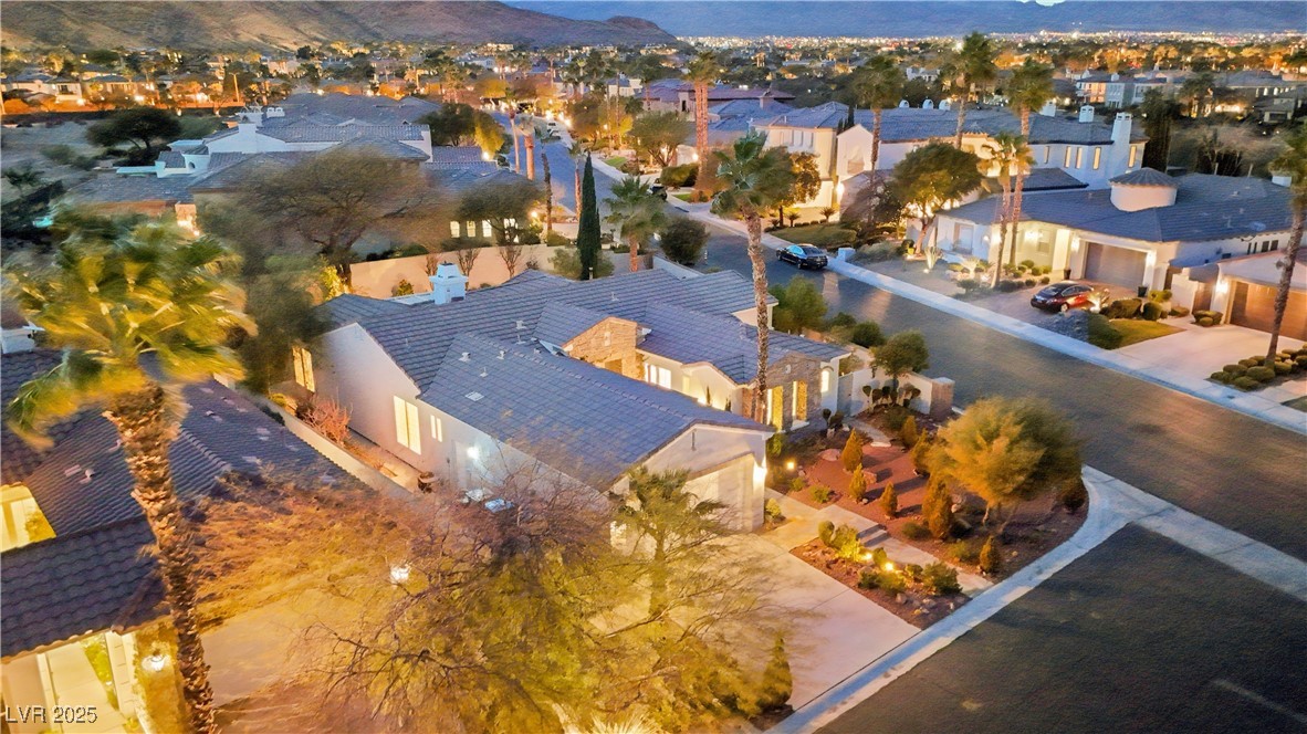 Las Vegas, Nevada 89135, United States, 3 Bedrooms Bedrooms, ,3 BathroomsBathrooms,Residential,Pending,2610