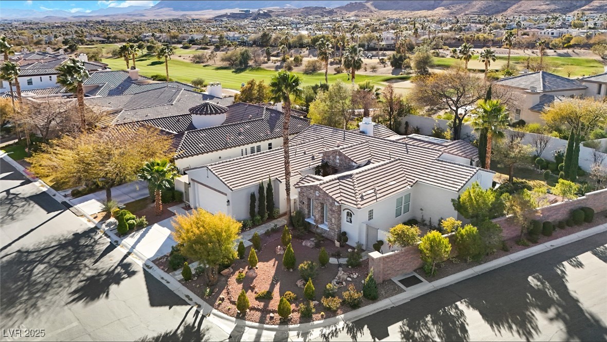 Las Vegas, Nevada 89135, United States, 3 Bedrooms Bedrooms, ,3 BathroomsBathrooms,Residential,Pending,2610