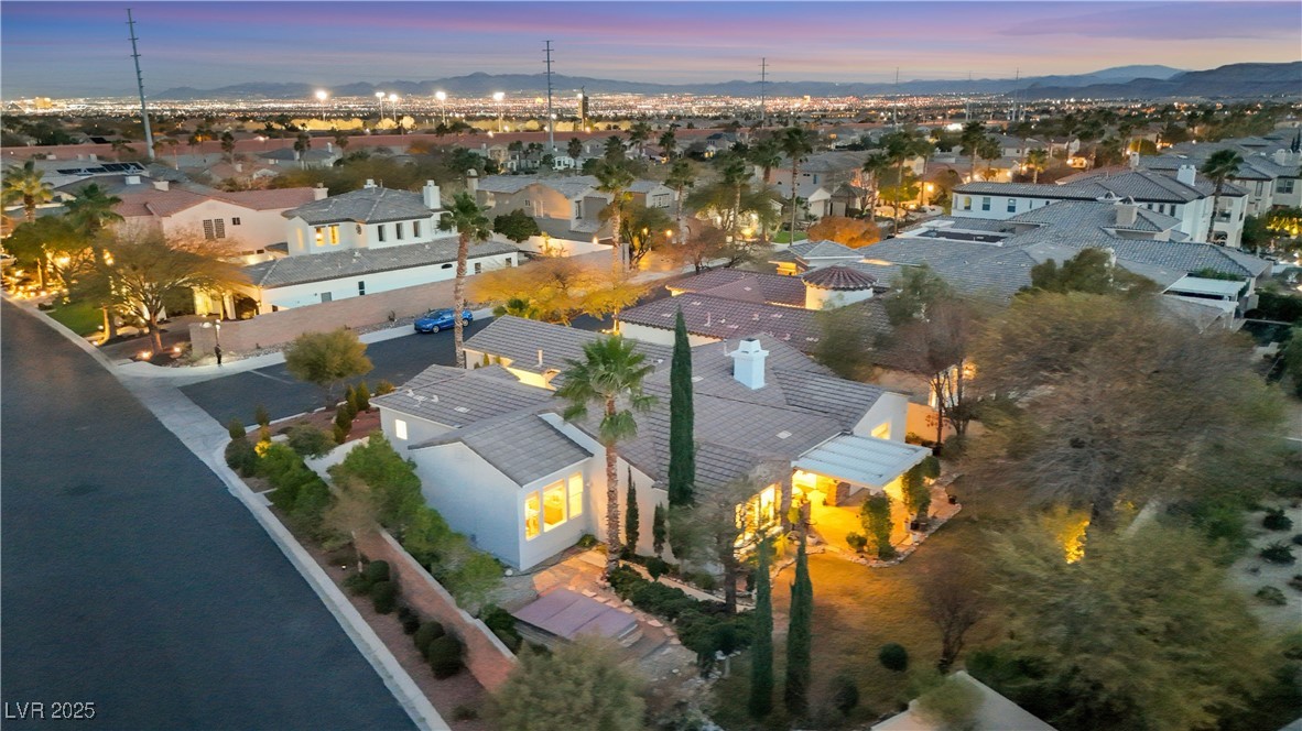 Las Vegas, Nevada 89135, United States, 3 Bedrooms Bedrooms, ,3 BathroomsBathrooms,Residential,Pending,2610